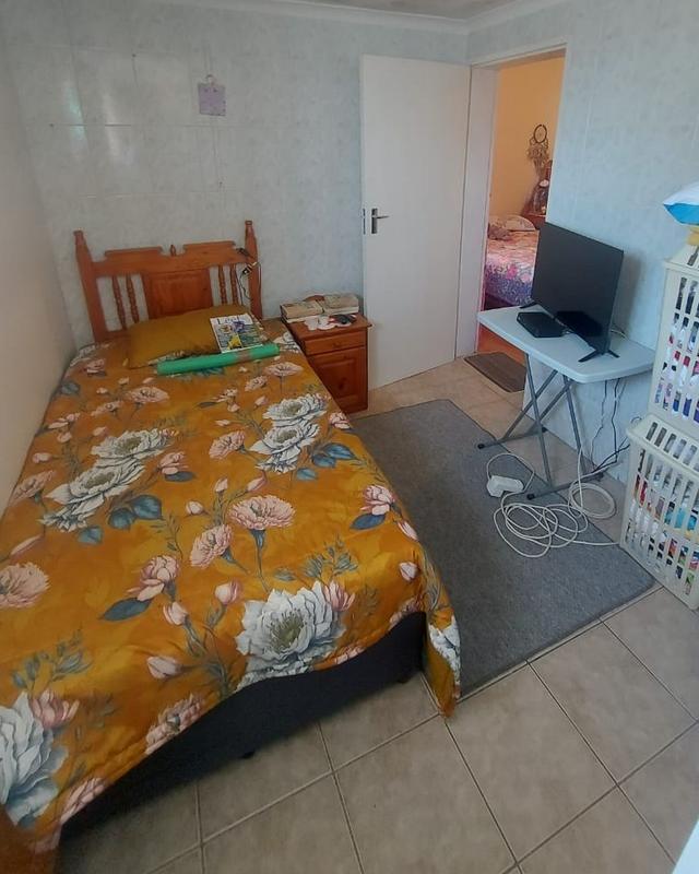 To Let 2 Bedroom Property for Rent in Goodwood Central Western Cape